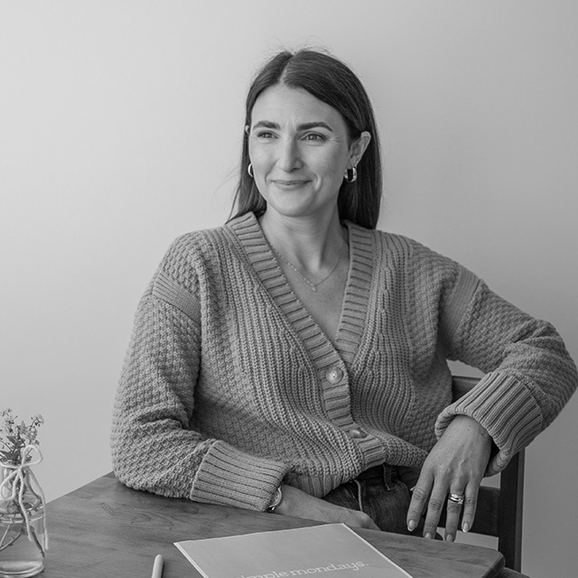 Jessica Reid, Simple Mondays